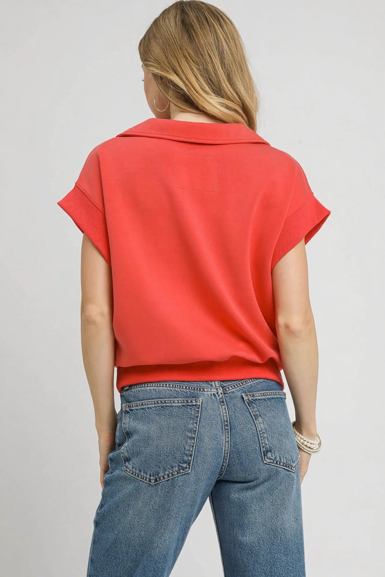 Contemporary Knit Short Sleeve Pullover Hoodie