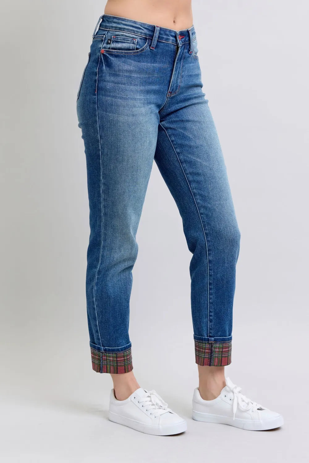 Full-Length Checkered Cuff Straight Leg Jeans with Pockets